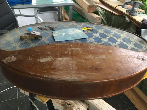 klavírní stolička