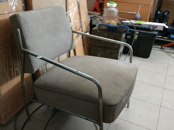 klavírní stolička