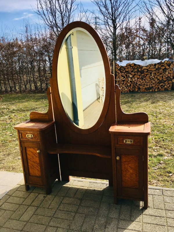 Starožitná klavírní stolička Fischel