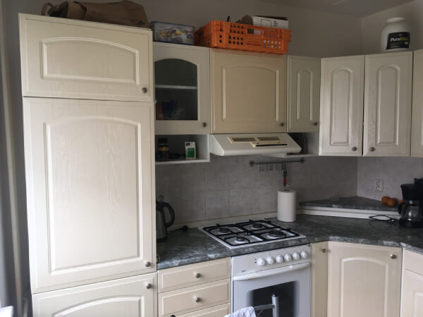 klavírní stolička