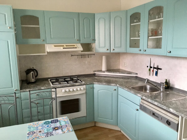 Proměna panelákové kuchyně za 850 Kč