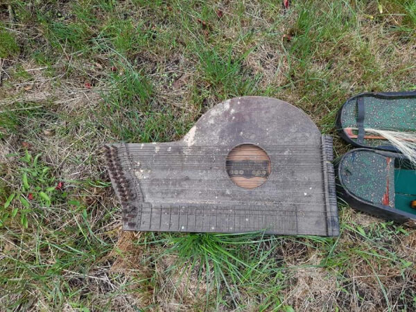 klavírní stolička