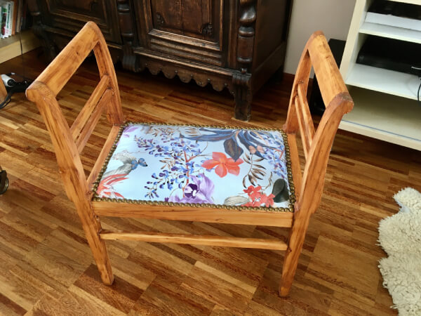 Starožitná klavírní stolička Fischel