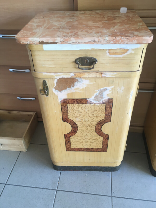 klavírní stolička