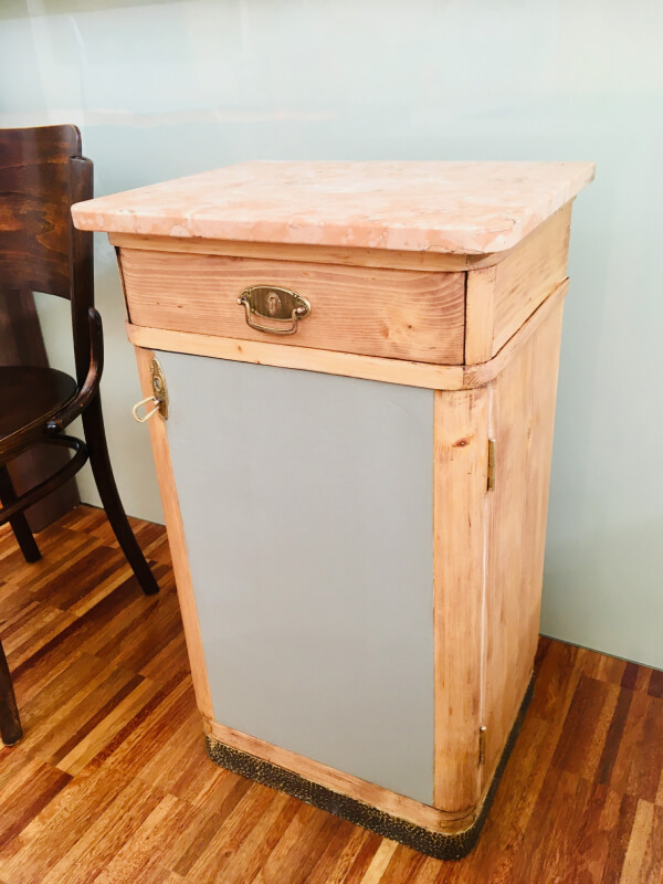 Starožitná klavírní stolička Fischel