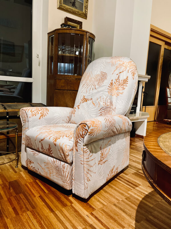 Starožitná klavírní stolička Fischel