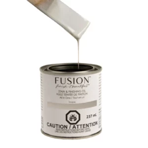 Fusion - Stain and Finishing Oil - mořidlo a dokončovací olej v jednom - Taupe
